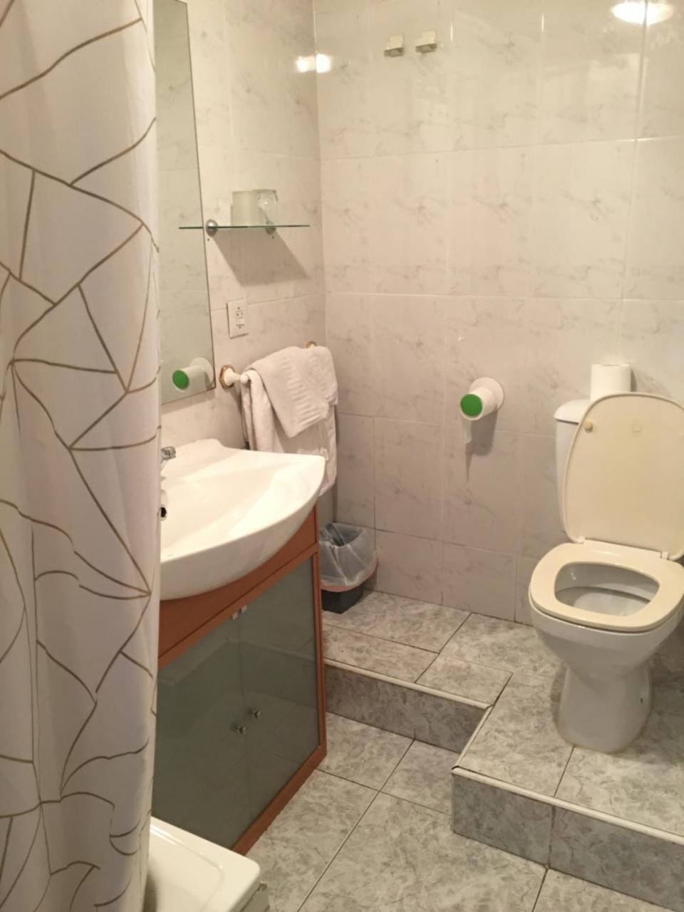 Hostal Hilton Бургос Екстер'єр фото
