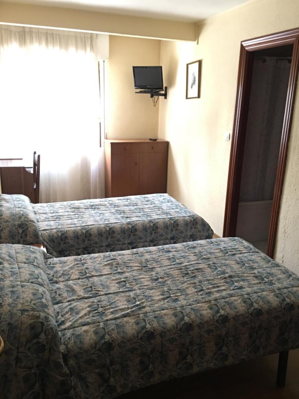 Hostal Hilton Бургос Екстер'єр фото