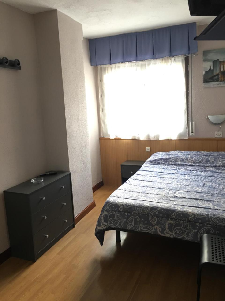 Hostal Hilton Бургос Екстер'єр фото